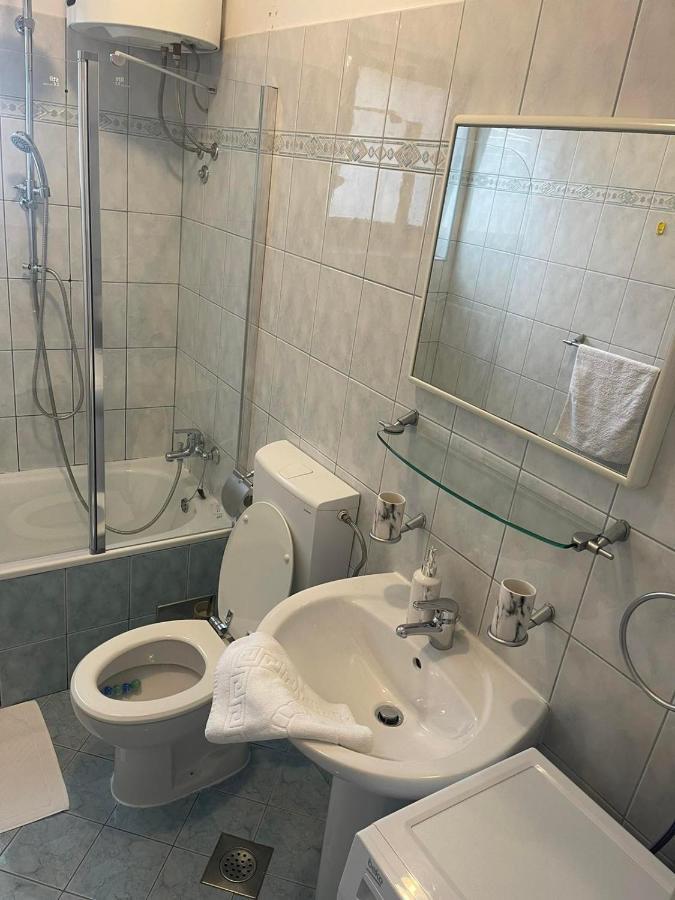Apartments Lovro Lovran Ngoại thất bức ảnh